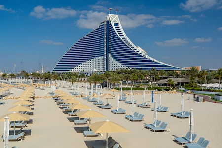 jumeirah-beach